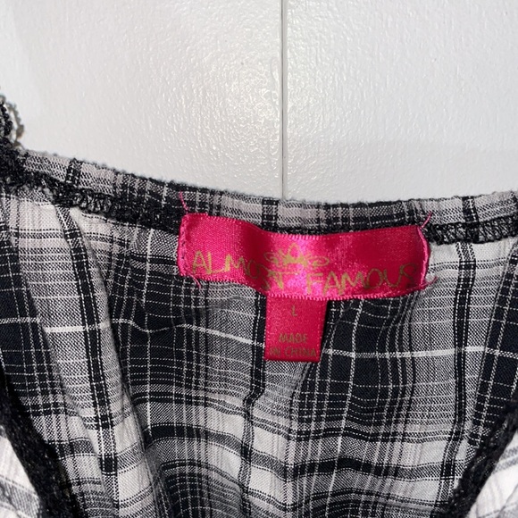 Plaid tank top - Picture 3 of 5